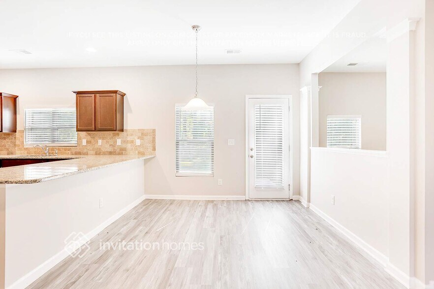 Building Photo - 90 Mary Jane Ln