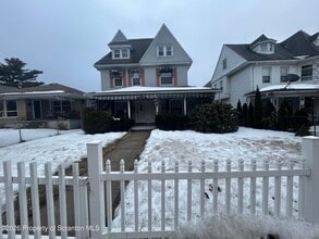 Building Photo - 610-610 N Sumner Ave