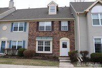 Building Photo - 114 Daniel Ct