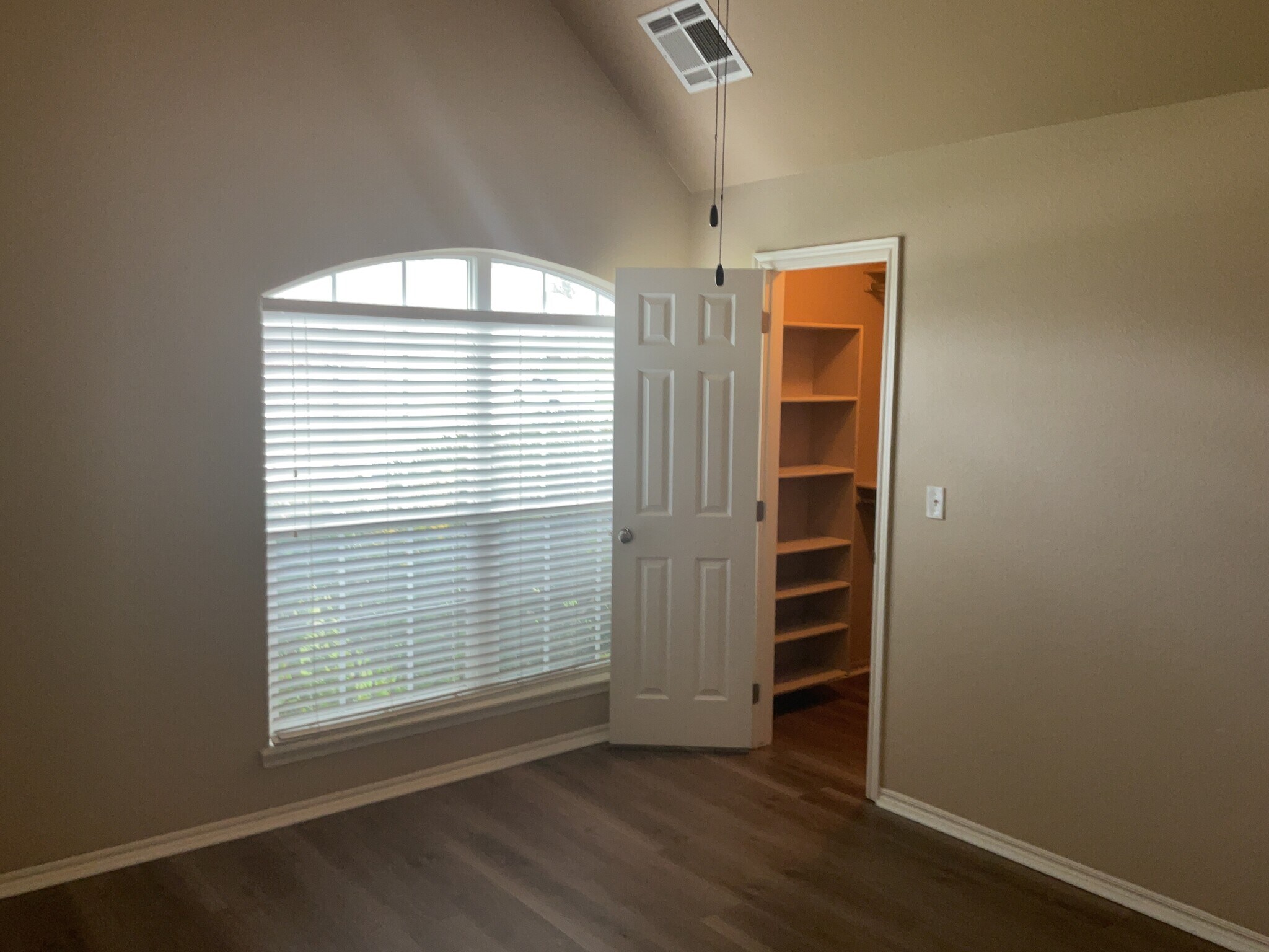 Building Photo - 4560 S 204th E Ave