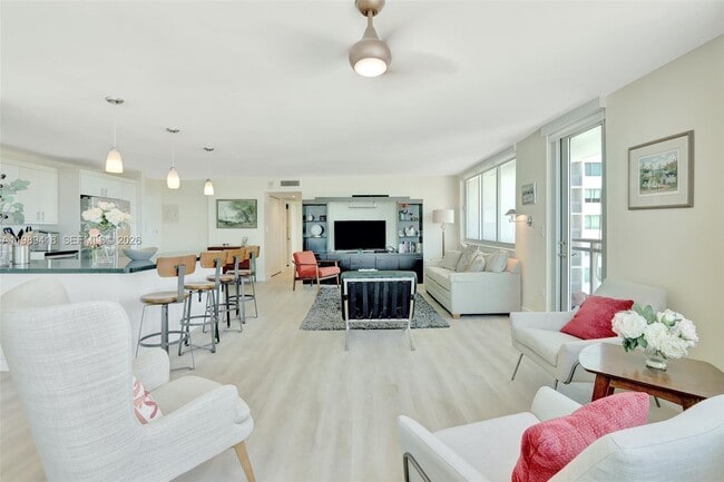 Building Photo - 7135 Collins Ave