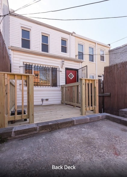 Large deck - 1216 Florida Ave NE