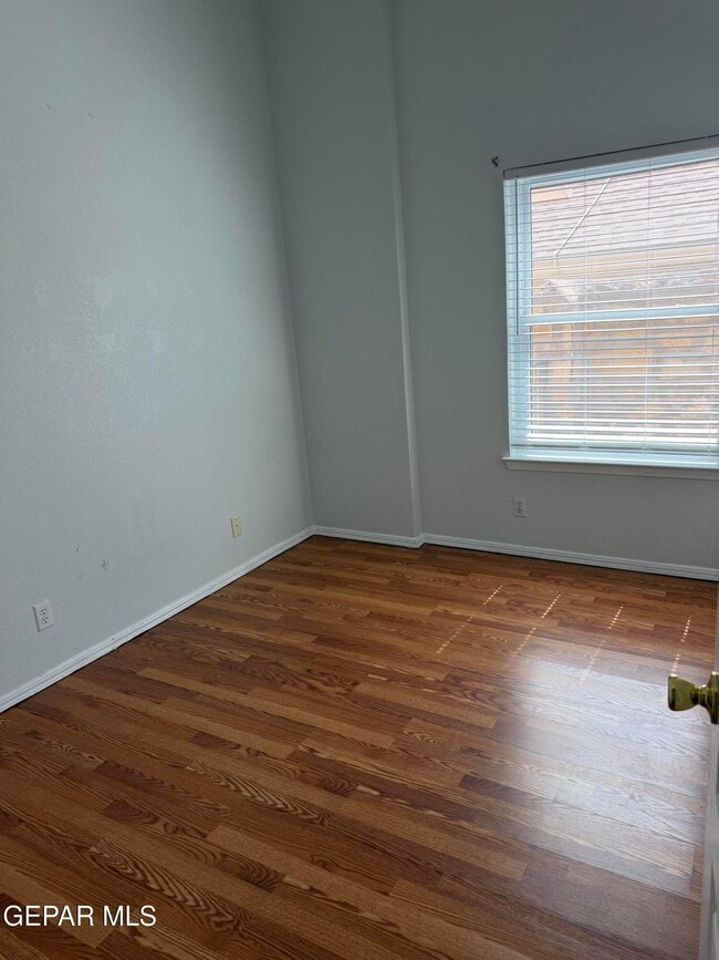 Building Photo - 7453 Plaza Taurina Dr