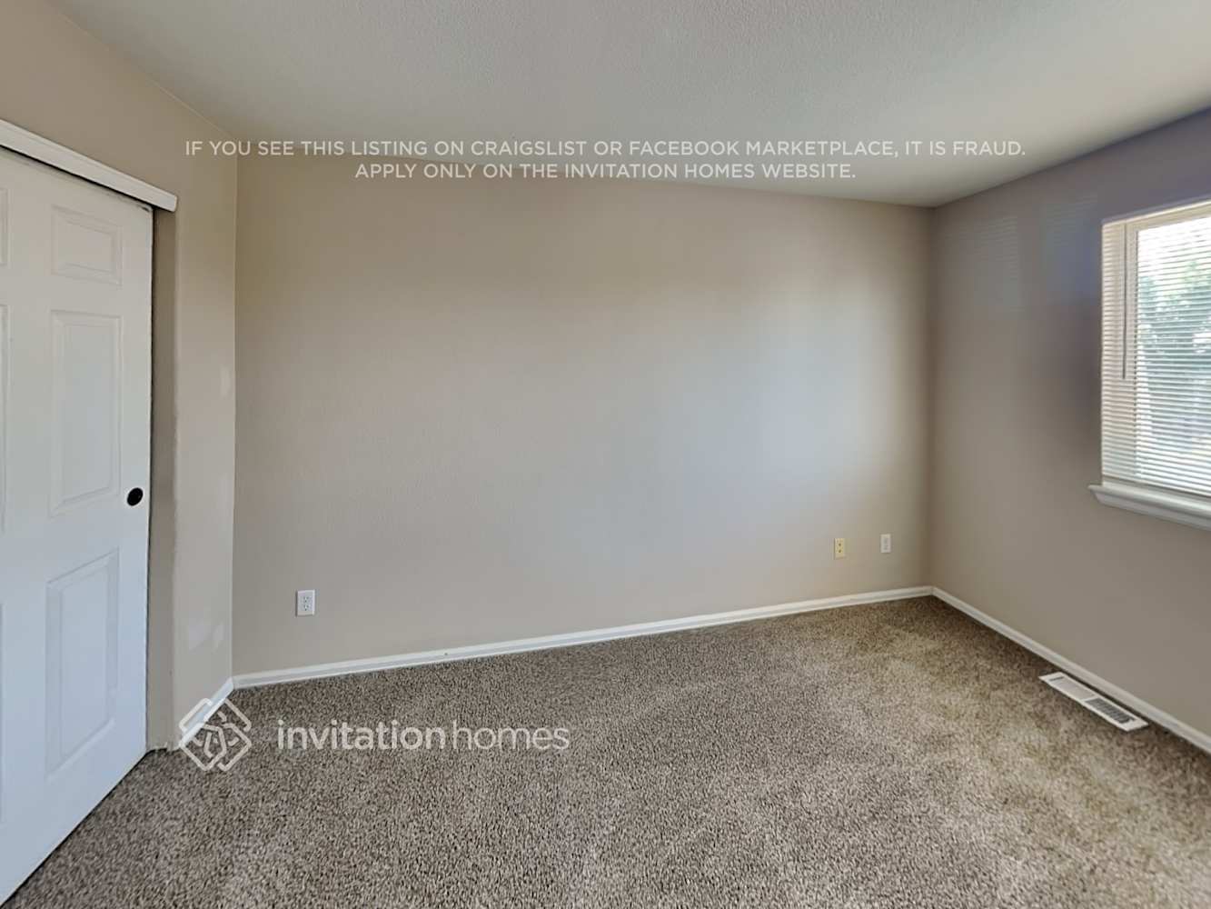 Building Photo - 14378 E 47th Dr