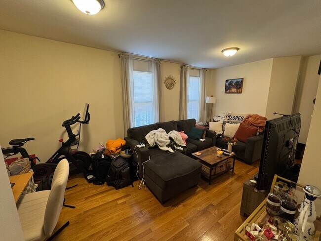 Building Photo - 220 Middlesex Ave