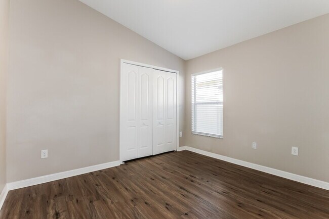 Building Photo - 15412 Feather Star Pl