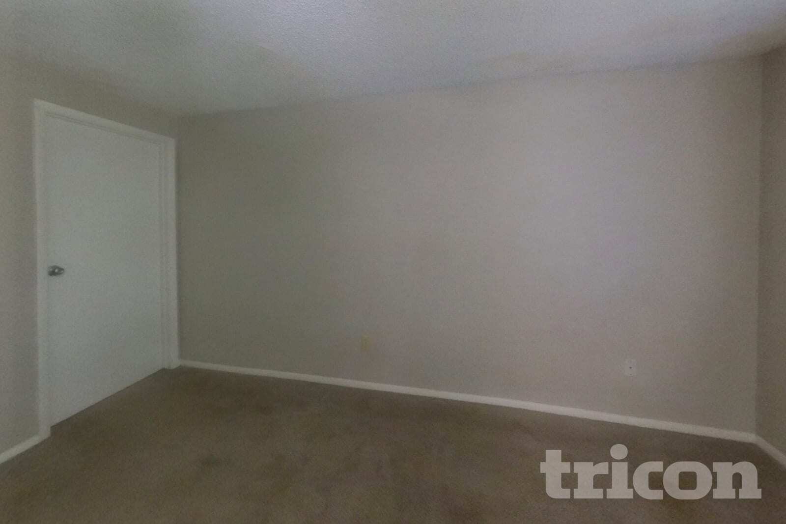 Building Photo - 8338 Knotts Landing Dr E