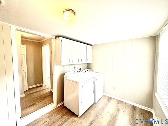 Building Photo - 1705 Eden Ave