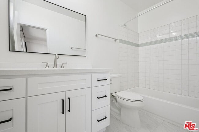 Building Photo - 1133 22nd St