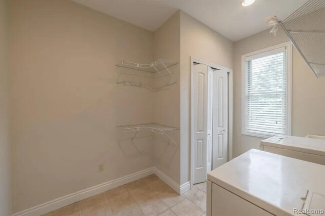 Building Photo - 1591 Eagle Trail