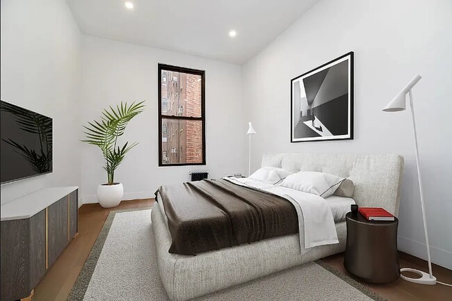 Building Photo - 14 West 82nd Street