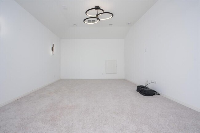 Building Photo - 19408 Summit Glory Trl