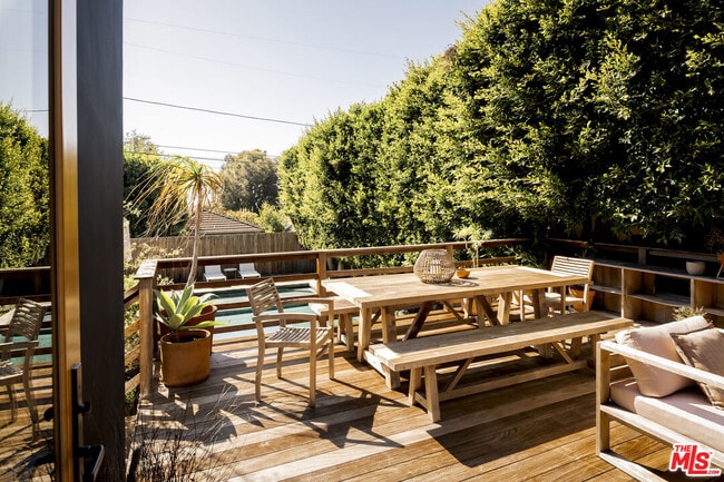 Building Photo - 3631 Wasatch Ave