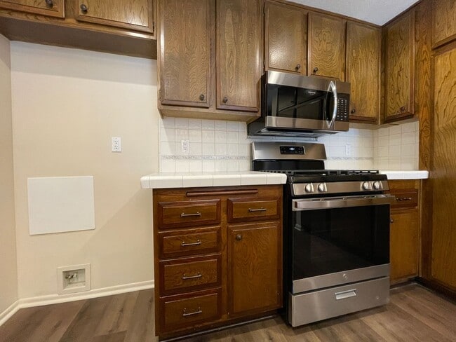 Building Photo - 2 Bed, 1 bath property in San Dimas