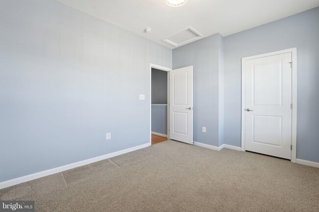 Building Photo - 14619 Featherstone Gate Dr