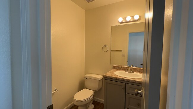 Building Photo - 273 Dunn Ct