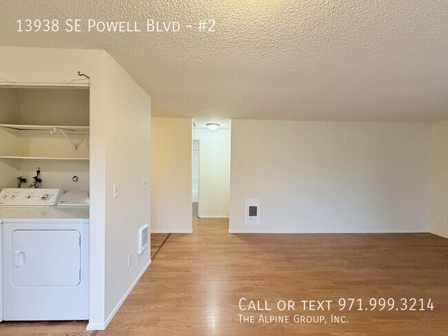 Building Photo - 13938 SE Powell Blvd