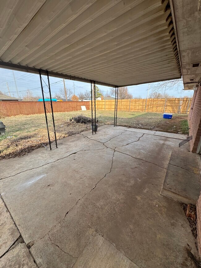 Building Photo - 145 Ann Arbor