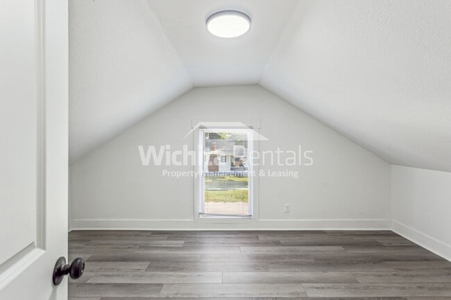 Building Photo - Newly remodeled 3 bedroom 1 bath home