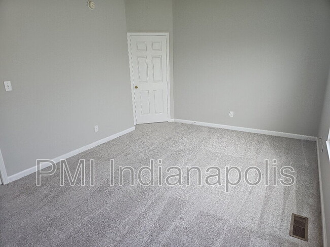 Building Photo - 1811 Winfield Park Dr