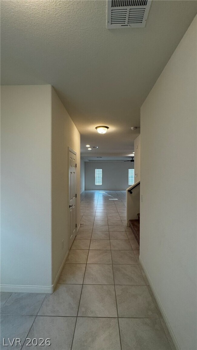 Building Photo - 9896 Panther Hollow St