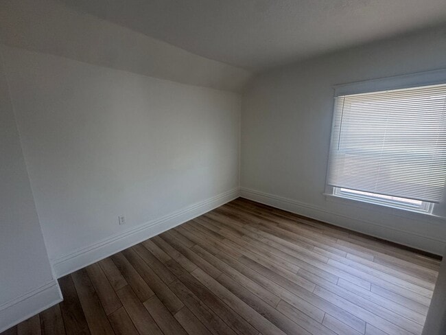 Building Photo - Updated Three Bedroom Home on the NE side ...