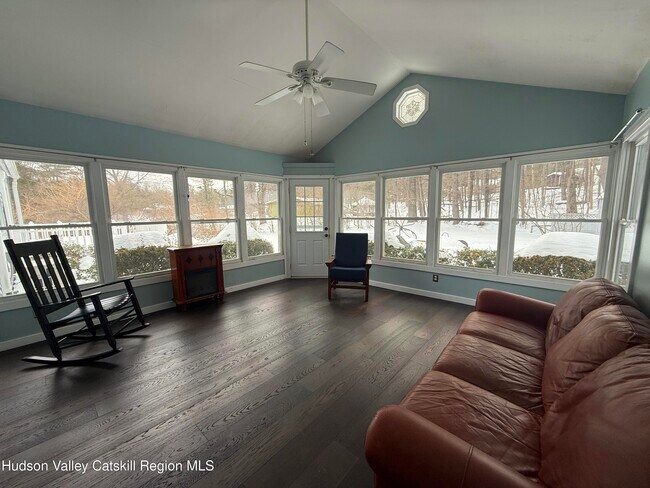 Building Photo - 29 North Dr