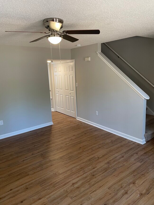 Building Photo - 1108 Beasley Rd