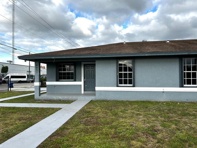 Primary Photo - 6093 NW 29th Ave