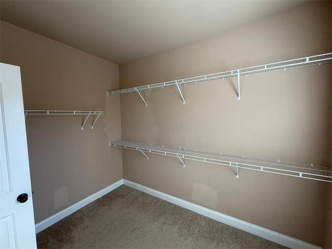 Building Photo - 3095 Carrick Rd