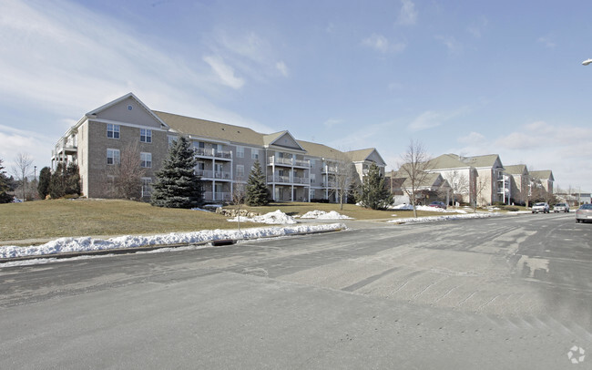 Rosewood Apartments - Stoughton, WI | Apartment Finder