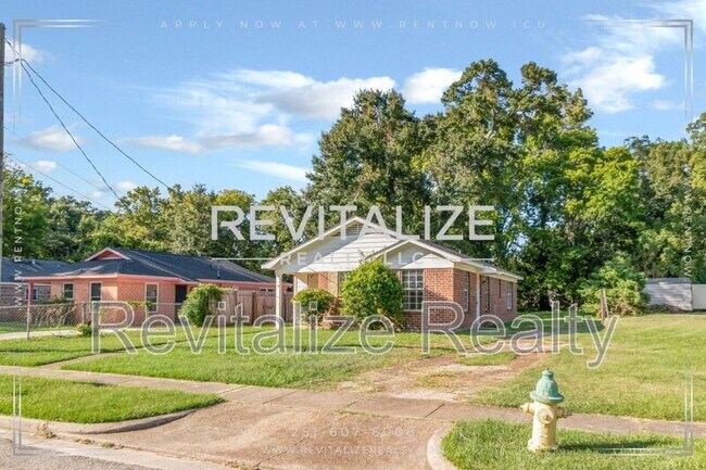 Building Photo - 1066 Bernice Hudson Dr