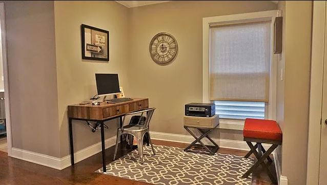 Building Photo - 3727 N Christiana Ave