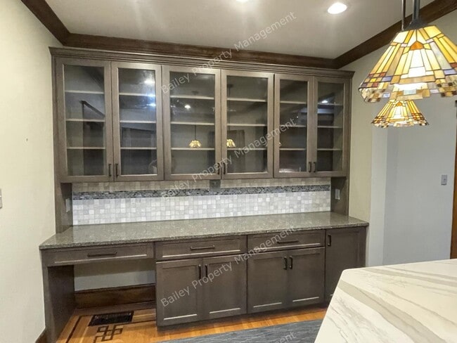 Building Photo - 1458 Cherokee Rd