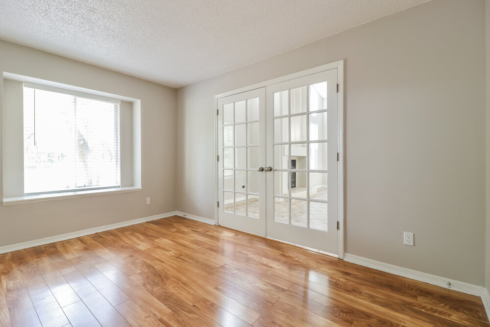 Building Photo - 3322 Silverpond Dr