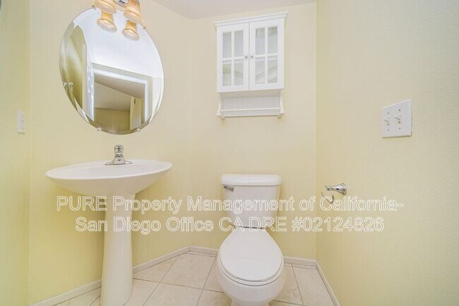 Building Photo - 31977 Arlington Cir