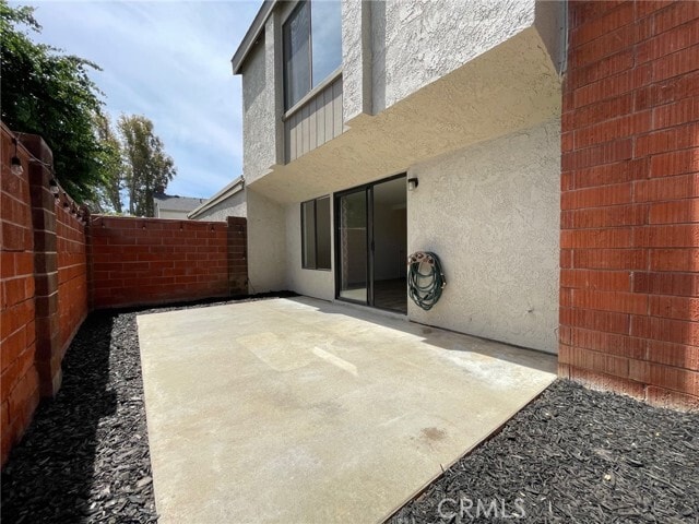 Building Photo - 1629 Sherwood Village Cir