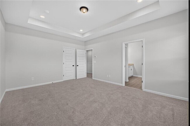 Building Photo - 58 Jacobs Farm Ln