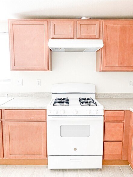 Building Photo - 49850 Visnaga Ave