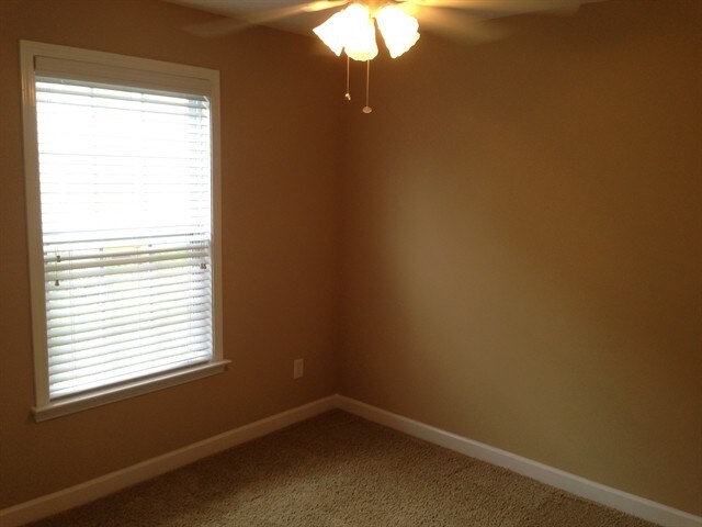 Building Photo - 428 Bridgewood Ct