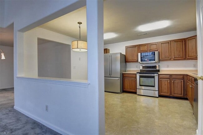 Building Photo - 3924 Filbert Way