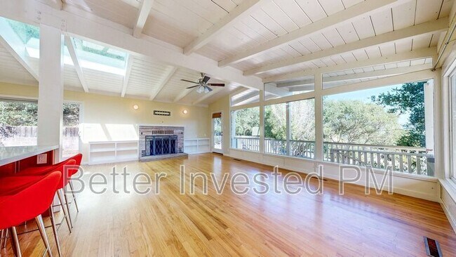 Building Photo - 4230 Mt Taylor Dr