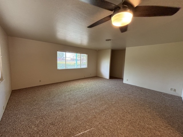Building Photo - 2847 Moulton Dr