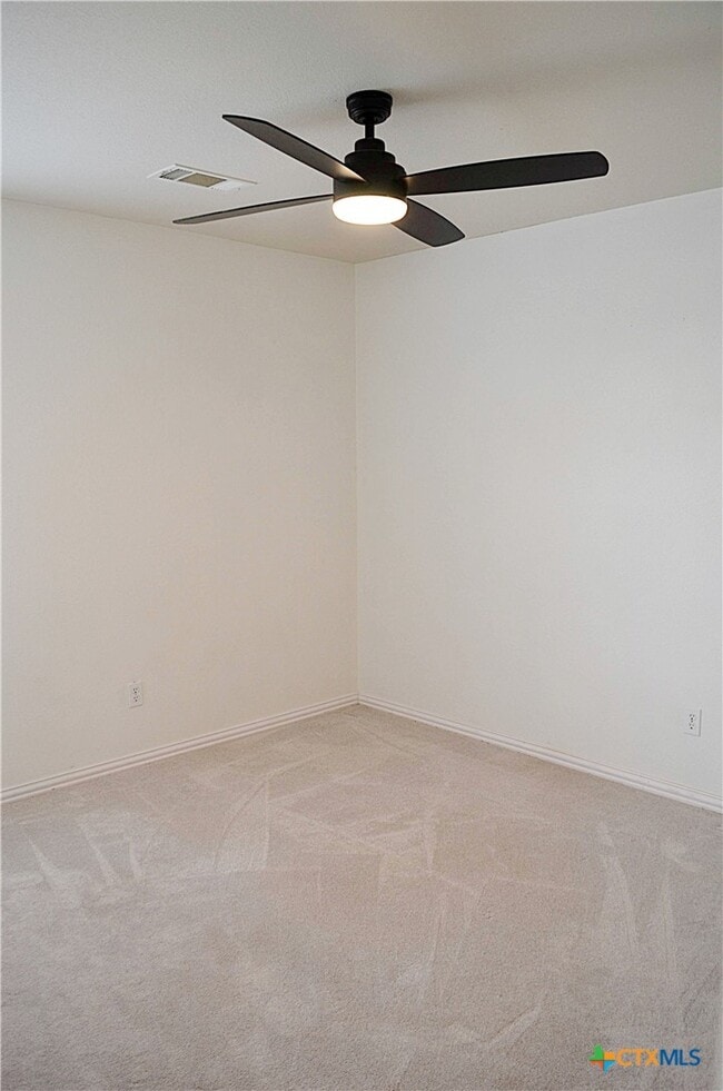 Building Photo - 2105 Merle Dr