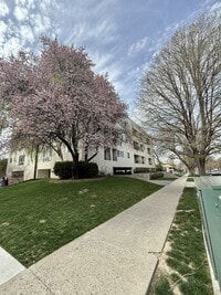 Building Photo - 110 S 800 E