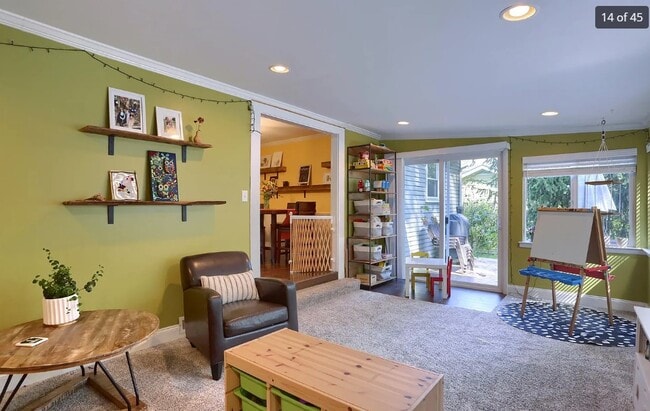 Building Photo - 429 S President Ave