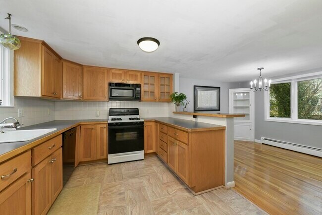 Building Photo - 5 Clarken Ct