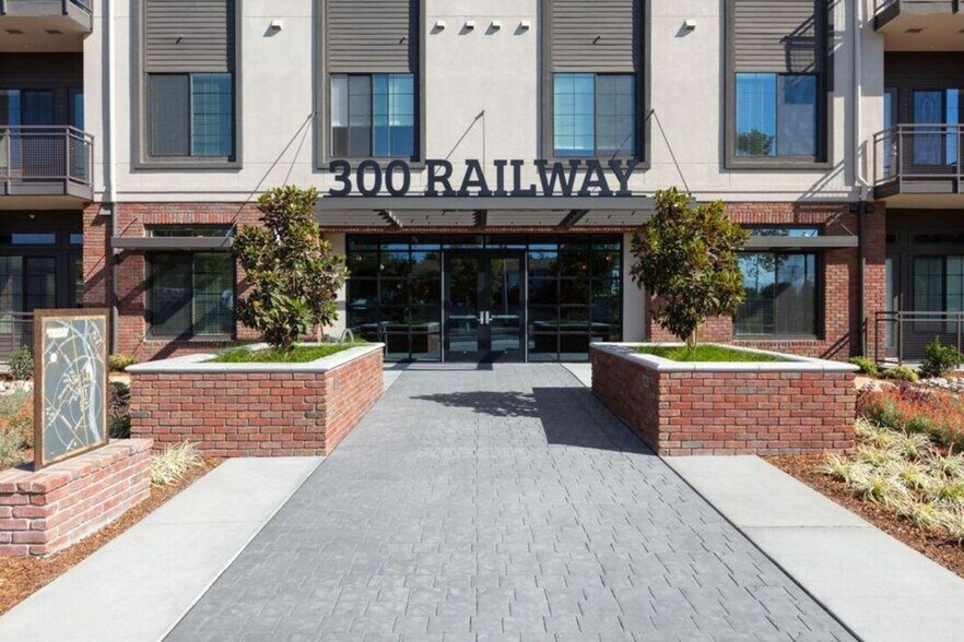 Building Photo - 300 Railway Ave