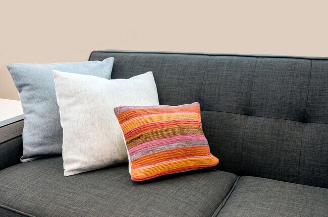 Building Photo - Swinburne Commons Apartments