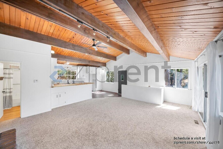 Building Photo - 129 Zermatt Dr